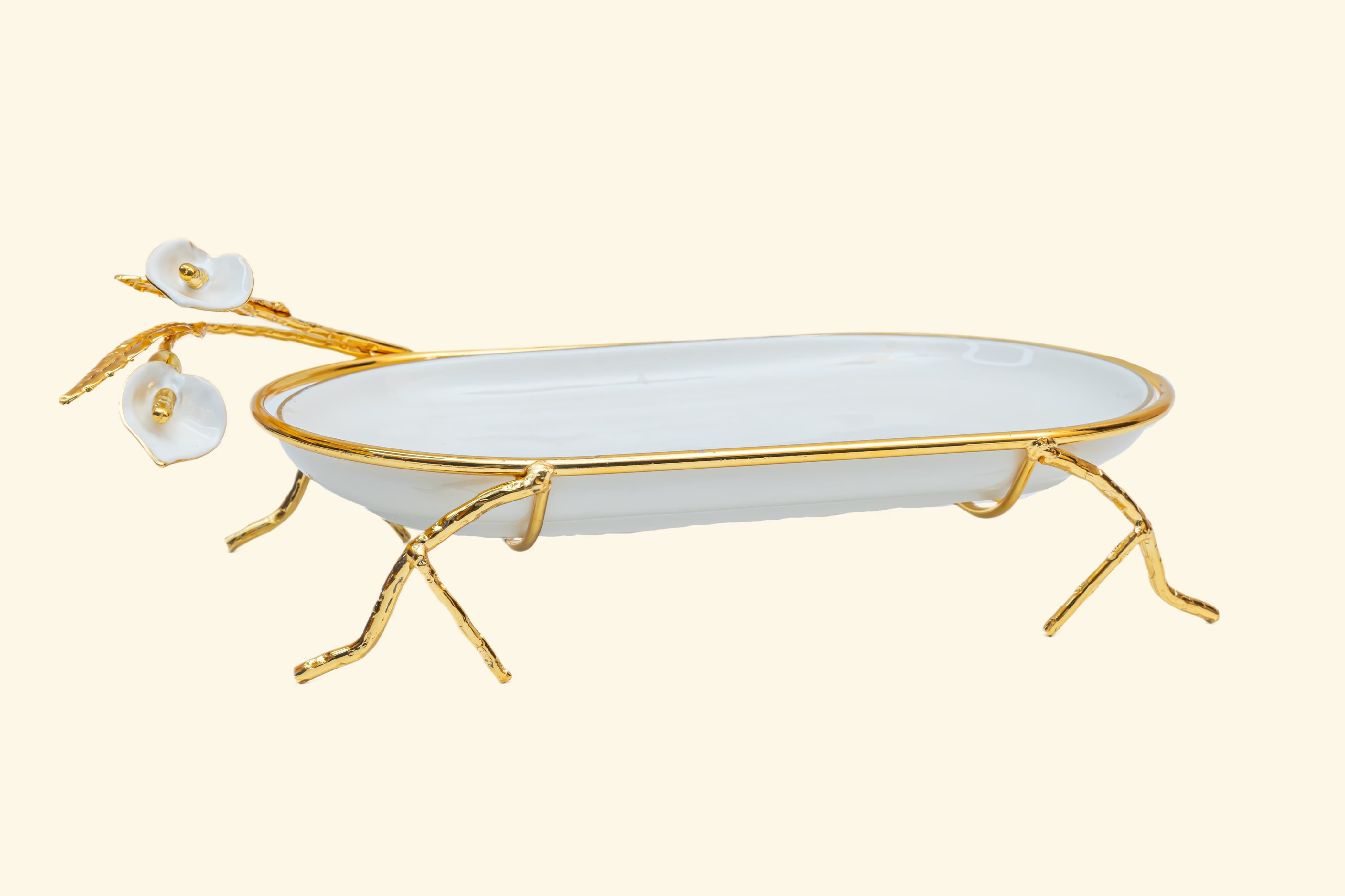 Ceramic Platter with Metal Golden Stand