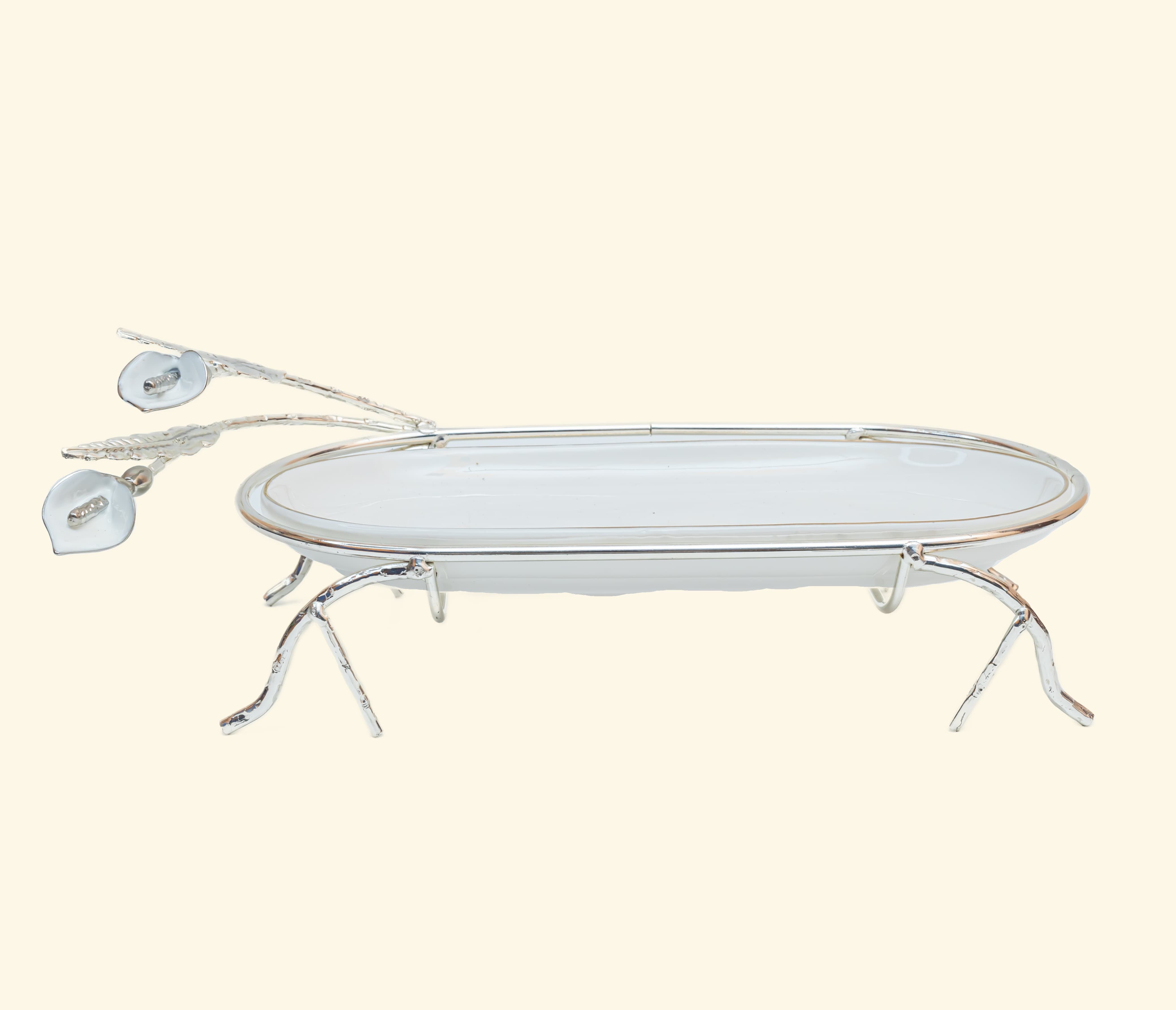 Ceramic Platter with Metal Silver Stand