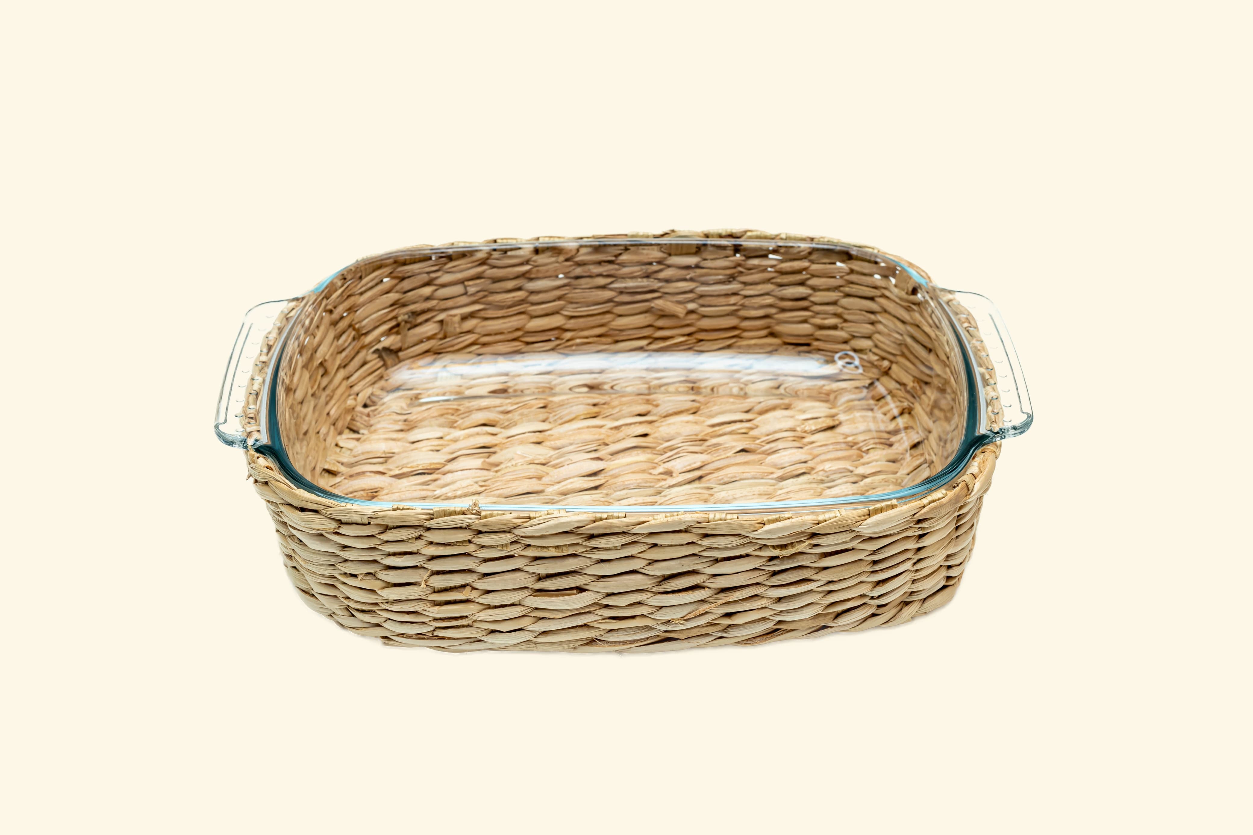 Glass Baking dish with cane cover