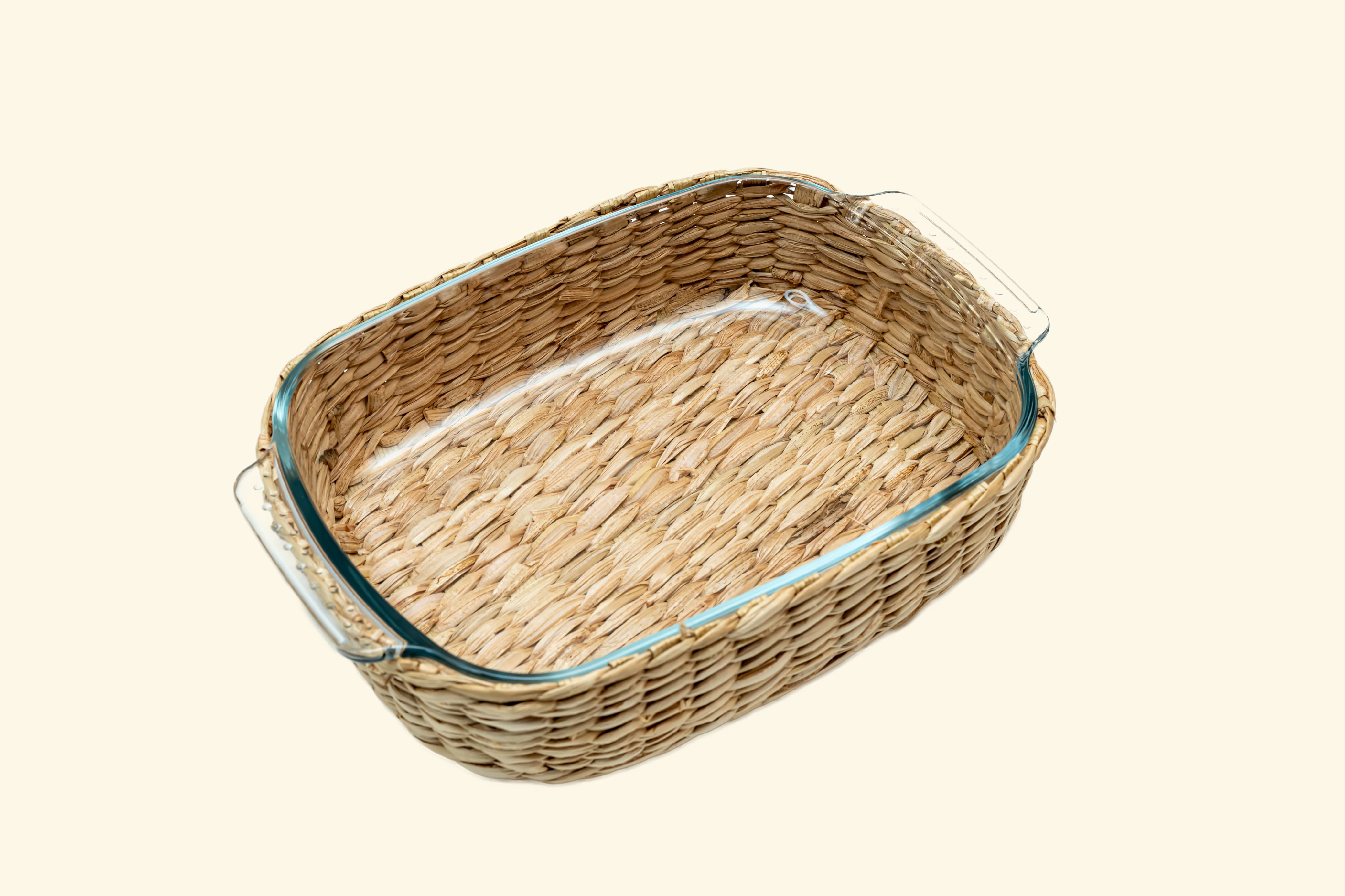 Glass Baking dish with cane cover