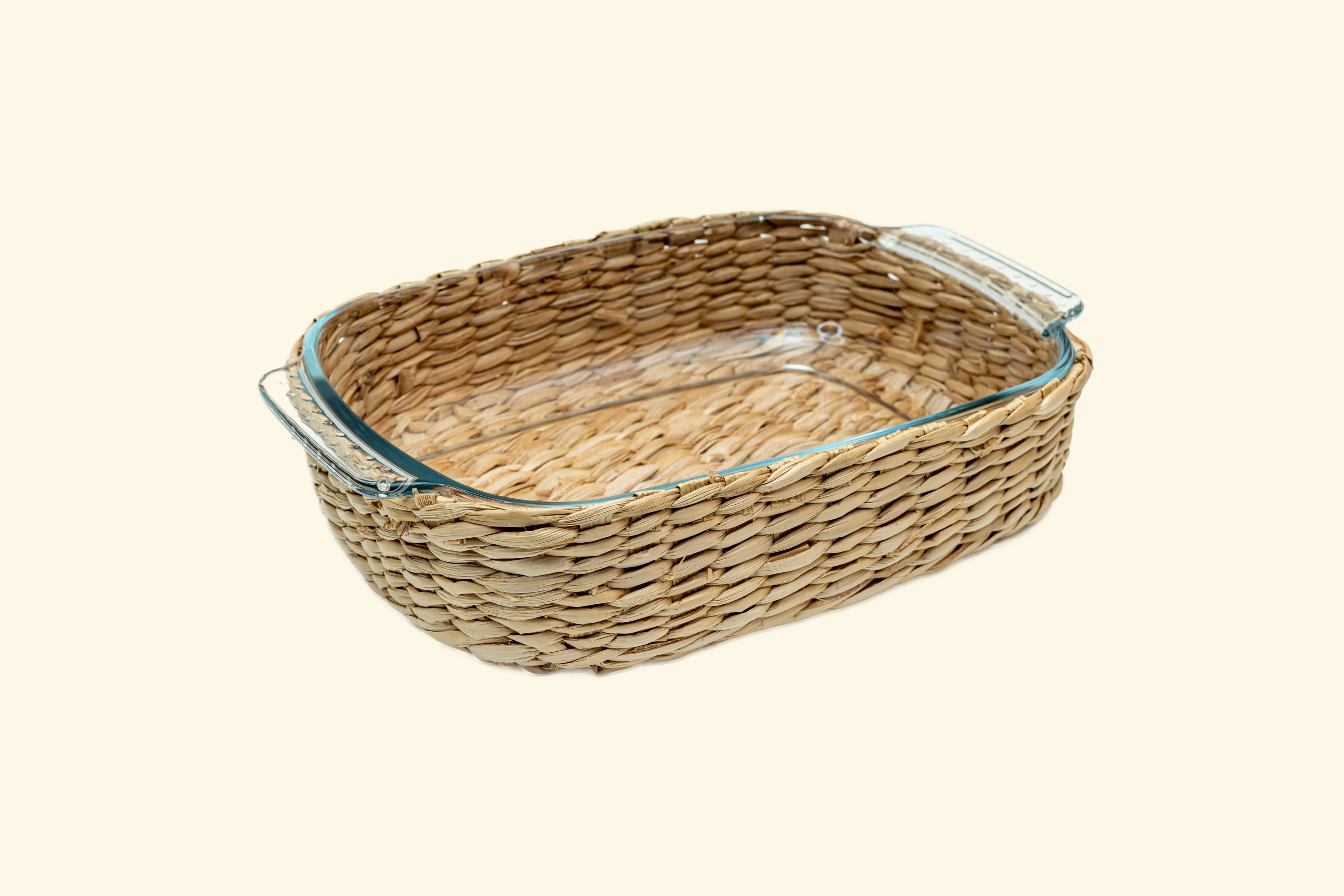 Glass Baking dish with cane cover