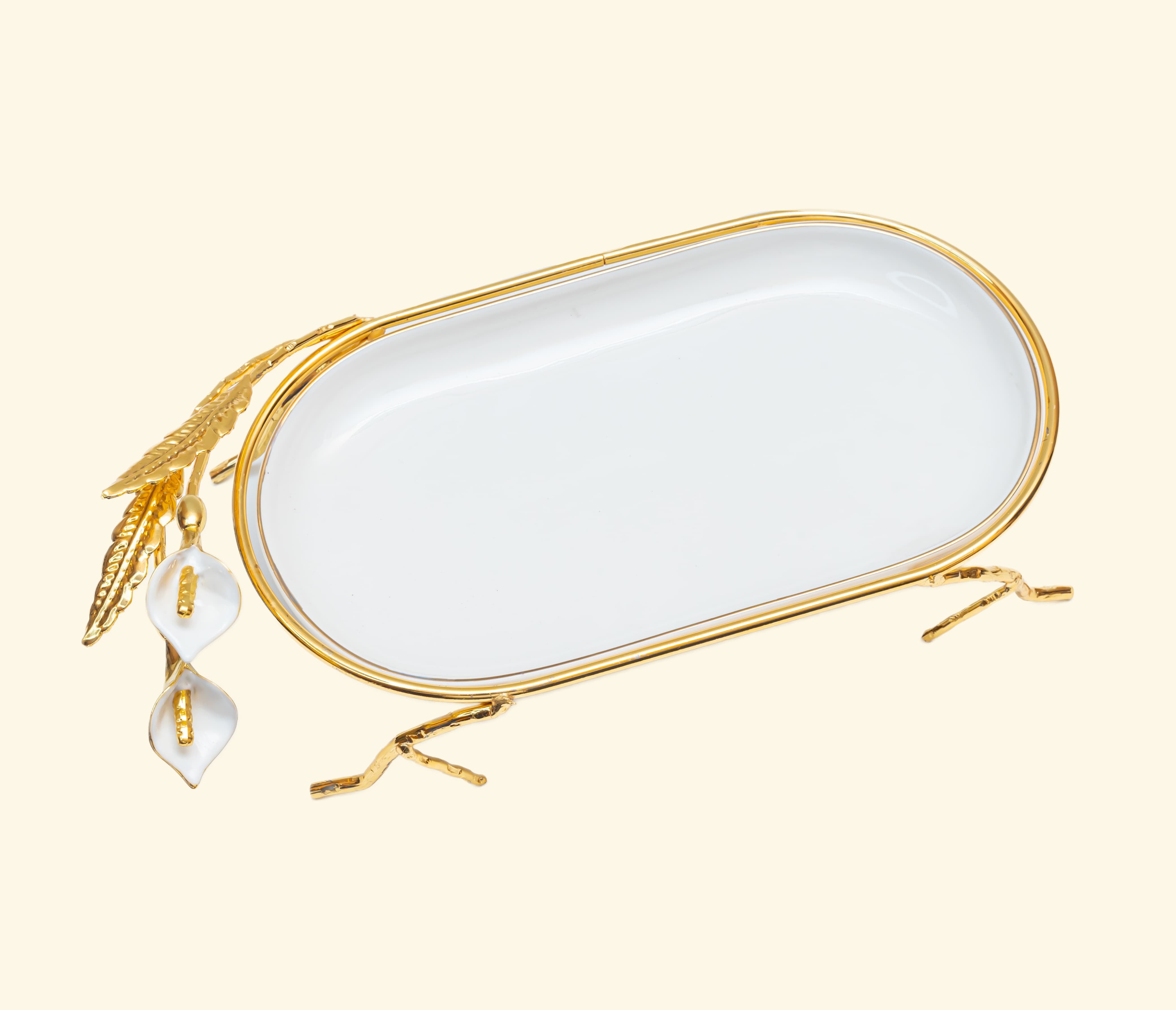 Ceramic Platter with Metal Golden Stand